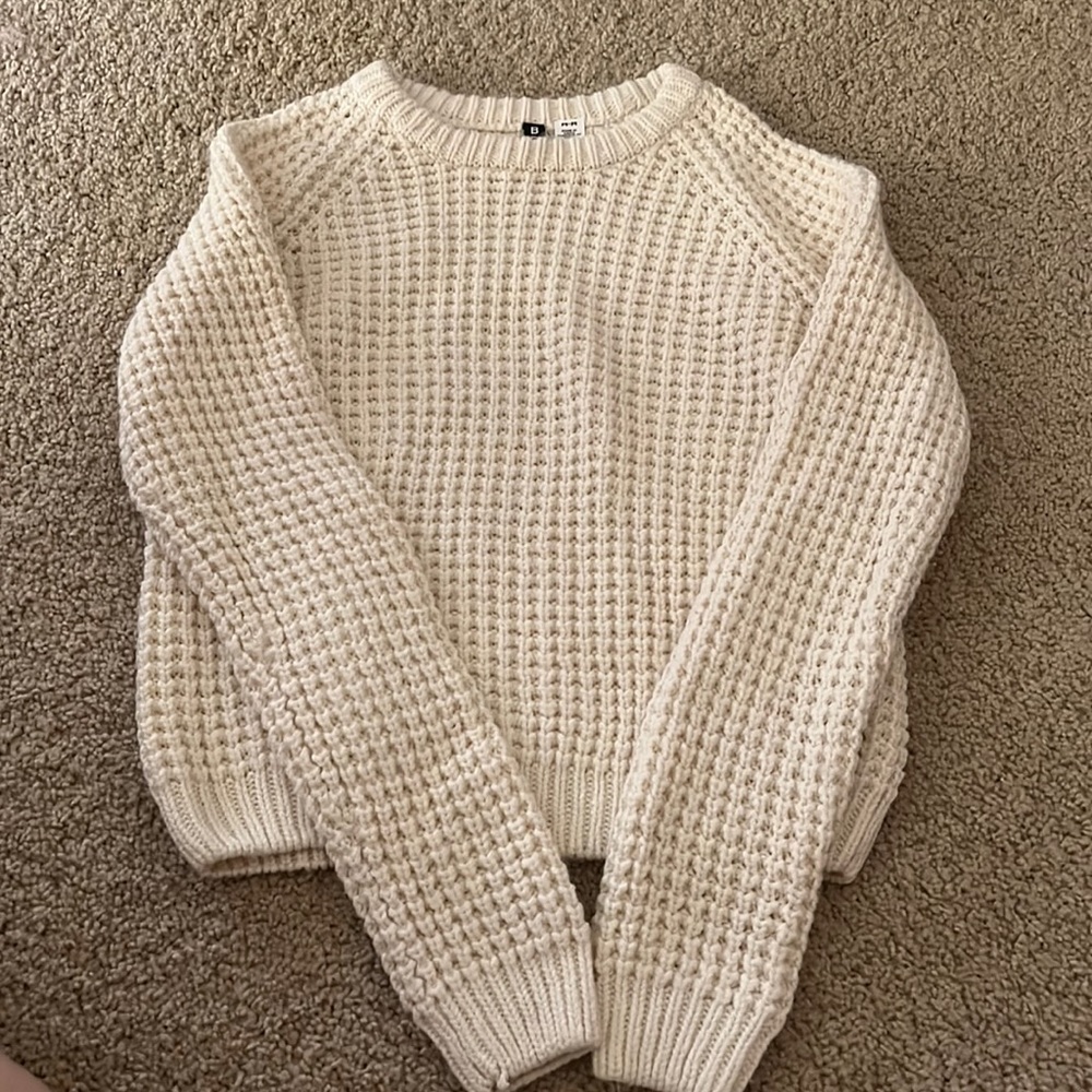 BDG Sweater